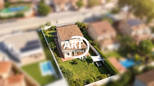 4 slaapkamer Villa te koop in L'Eliana met garage - € 630.000 (Ref: 10157201)