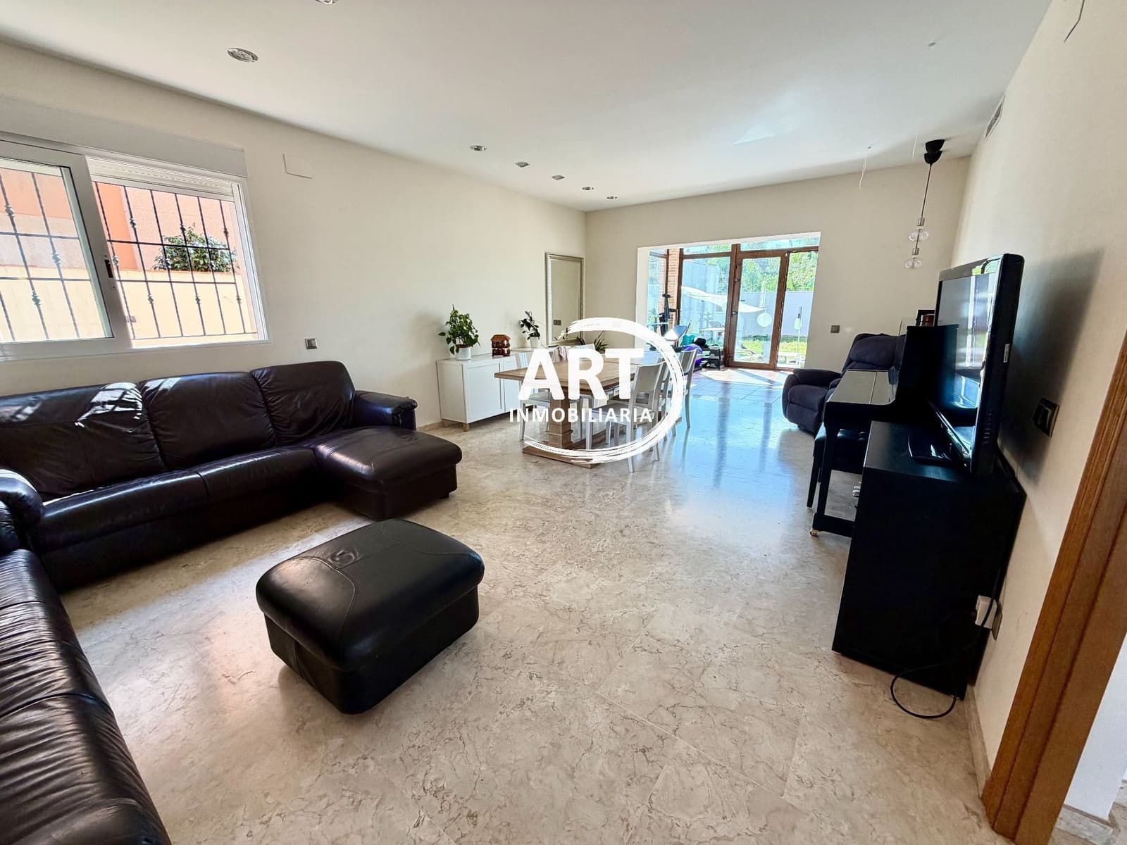 4 slaapkamer Villa te koop in L'Eliana met garage - € 630.000 (Ref: 10157201)