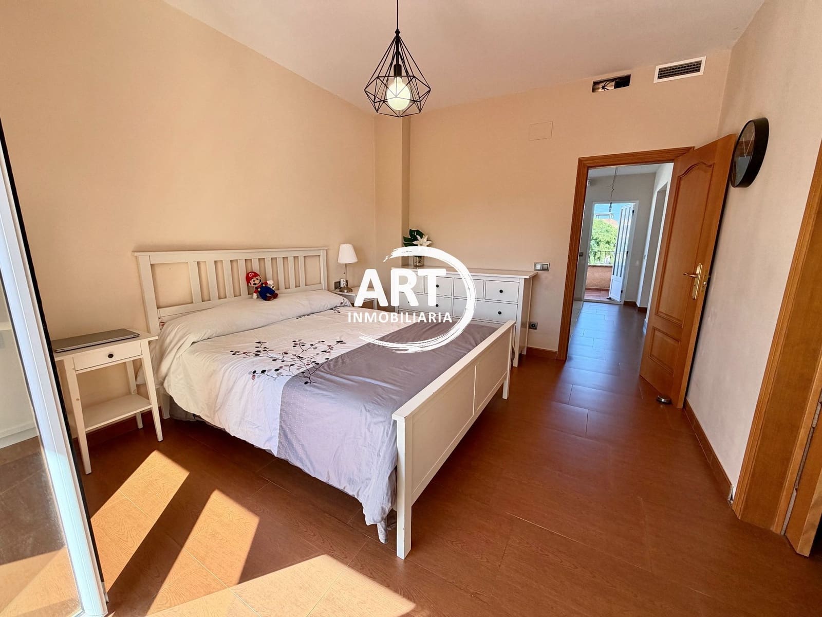 4 slaapkamer Villa te koop in L'Eliana met garage - € 630.000 (Ref: 10157201)