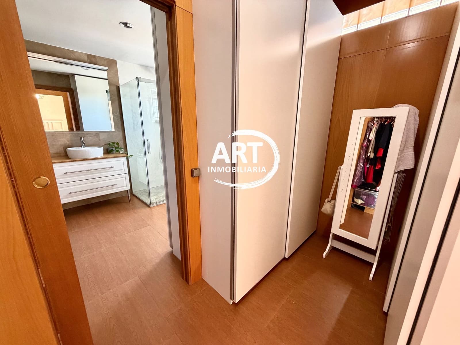 4 slaapkamer Villa te koop in L'Eliana met garage - € 630.000 (Ref: 10157201)