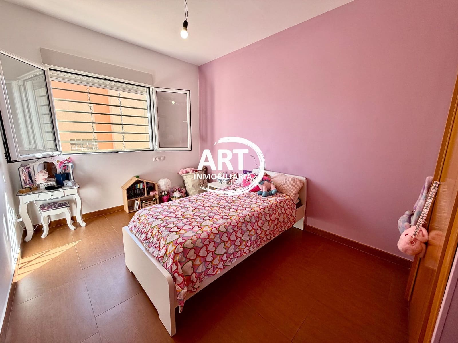 4 slaapkamer Villa te koop in L'Eliana met garage - € 630.000 (Ref: 10157201)