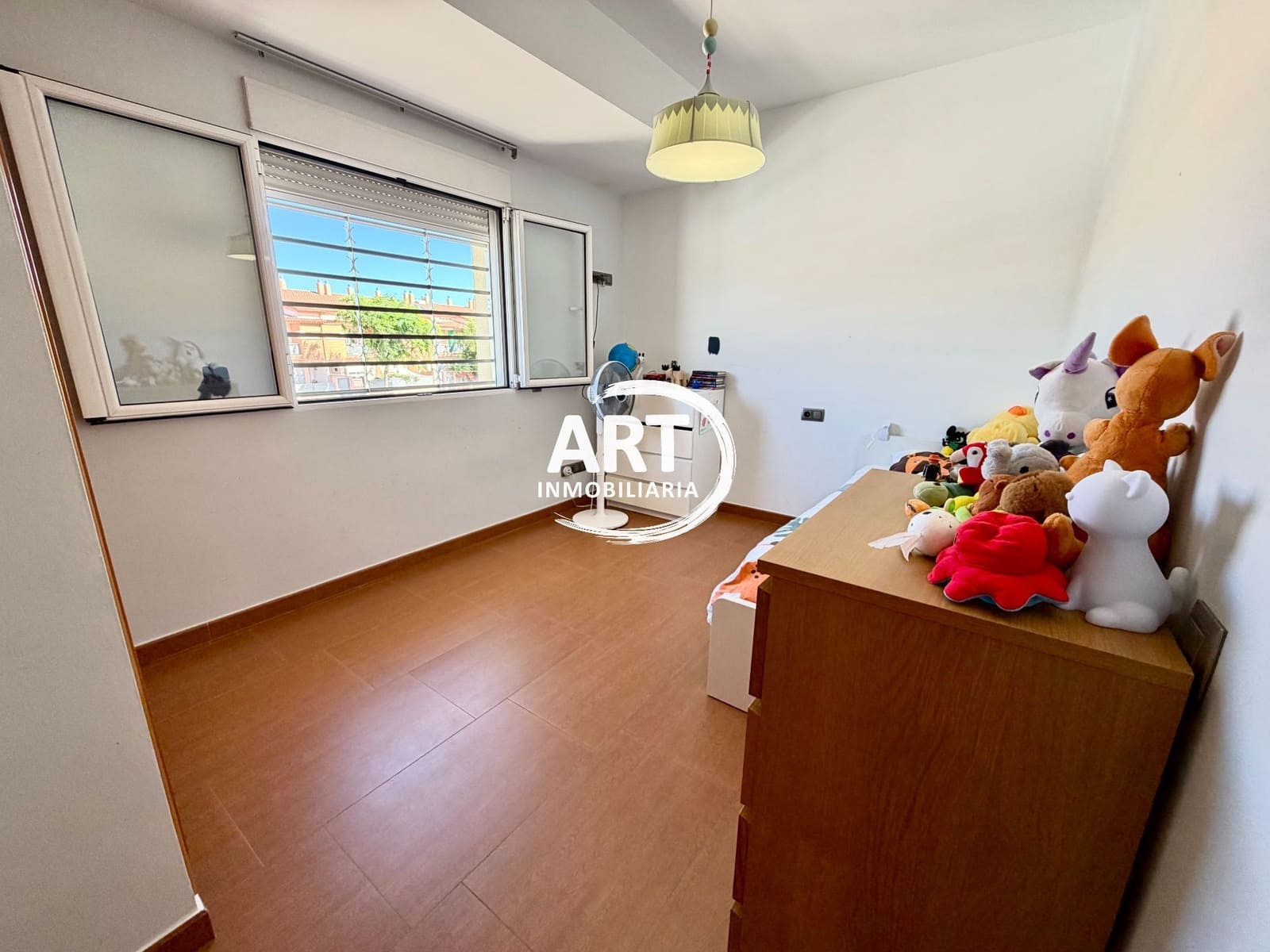 4 slaapkamer Villa te koop in L'Eliana met garage - € 630.000 (Ref: 10157201)