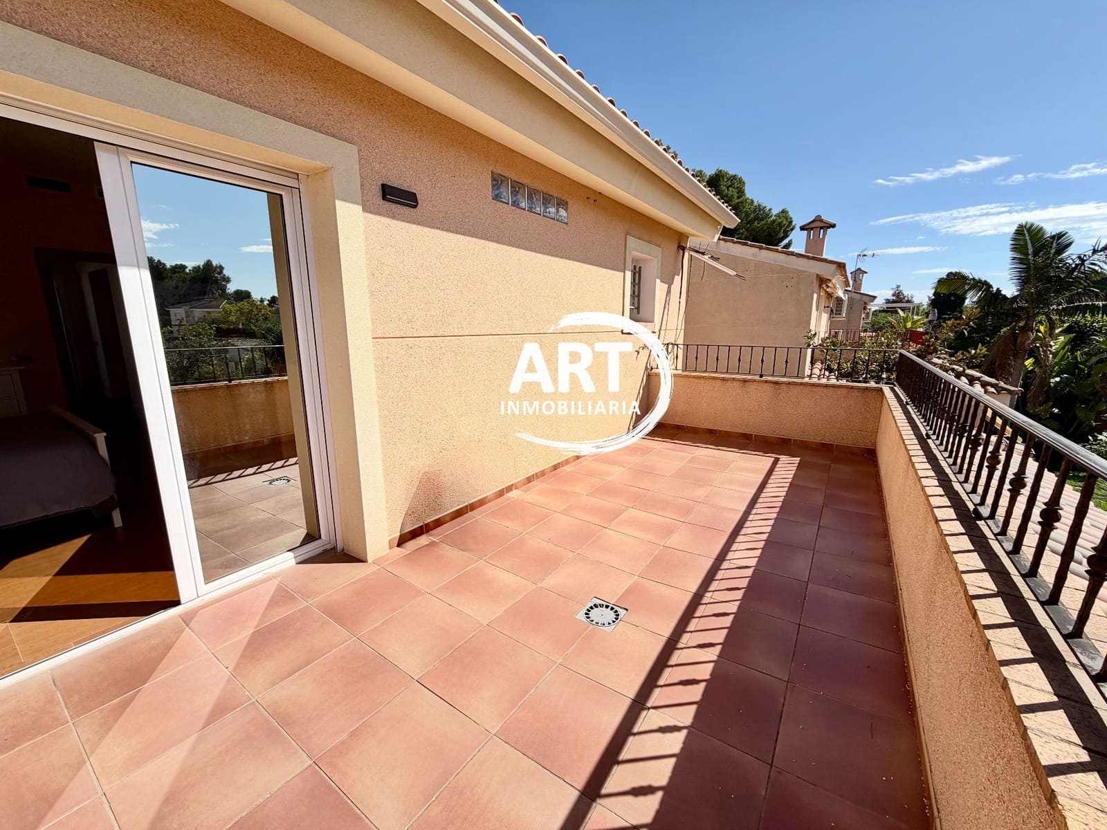 4 slaapkamer Villa te koop in L'Eliana met garage - € 630.000 (Ref: 10157201)