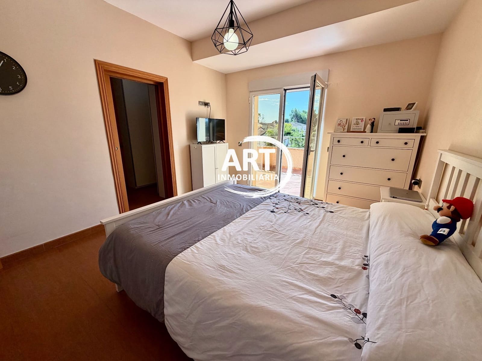 4 slaapkamer Villa te koop in L'Eliana met garage - € 630.000 (Ref: 10157201)
