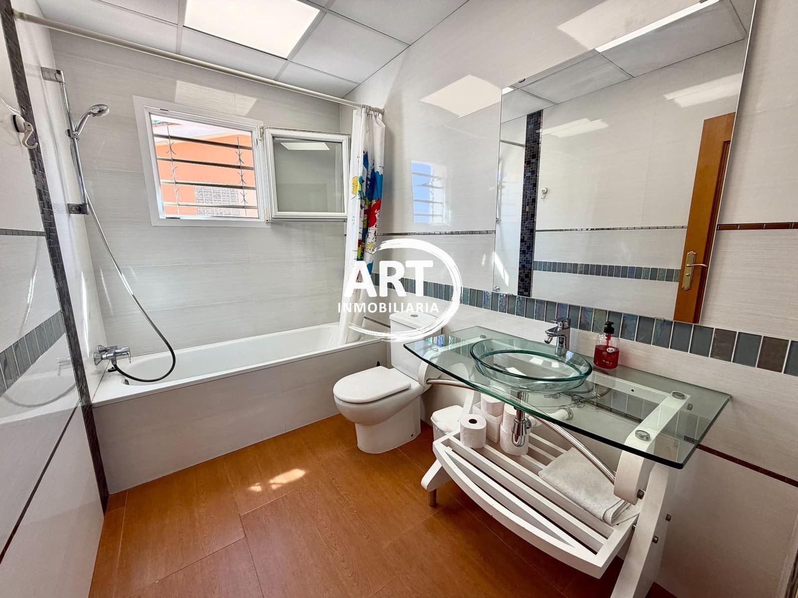 4 slaapkamer Villa te koop in L'Eliana met garage - € 630.000 (Ref: 10157201)