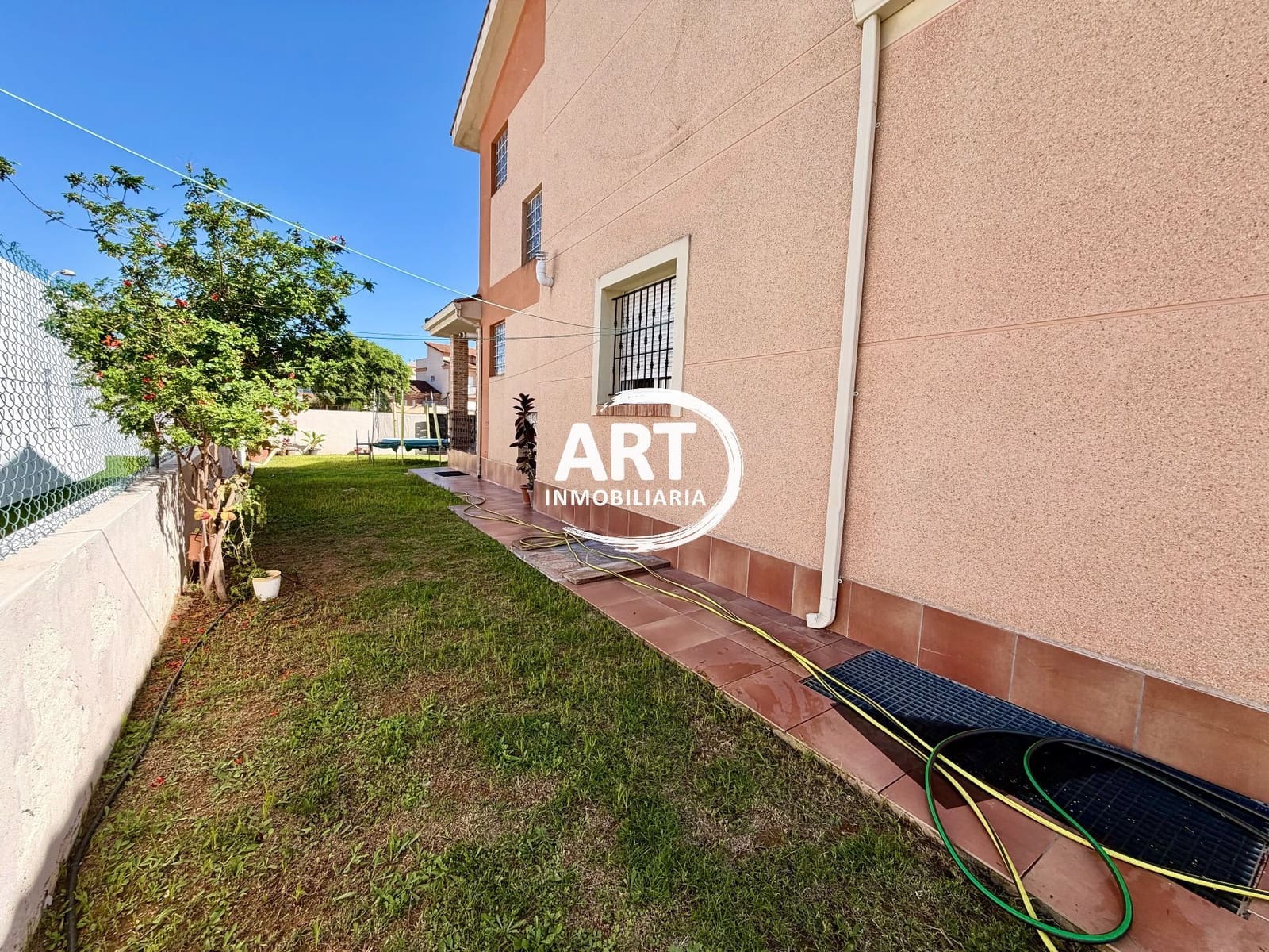 4 slaapkamer Villa te koop in L'Eliana met garage - € 630.000 (Ref: 10157201)