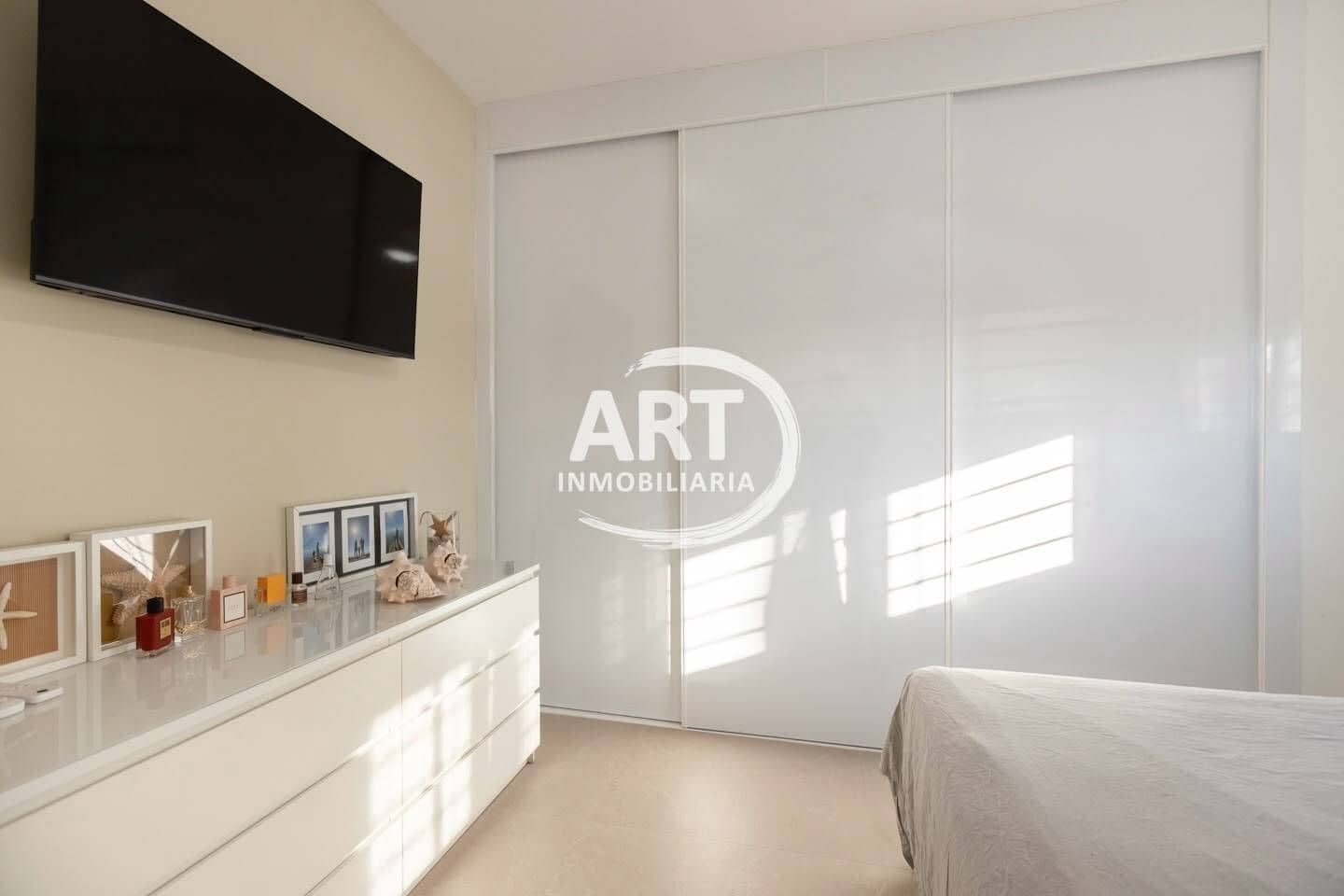 3 bedroom Villa for sale in L'Eliana with pool garage - € 585,000 (Ref: 10166072)