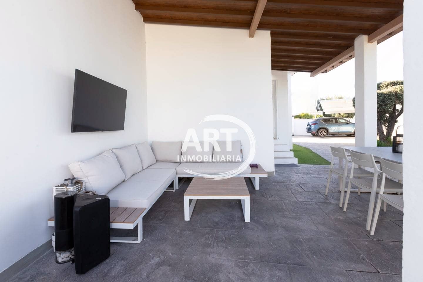 3 bedroom Villa for sale in L'Eliana with pool garage - € 585,000 (Ref: 10166072)