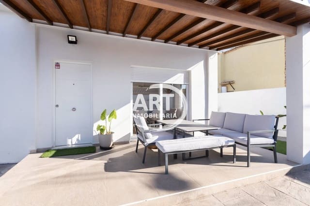 Chalet de 3 habitaciones en L'Eliana en venta con piscina garaje - 585.000 € (Ref: 10166072)