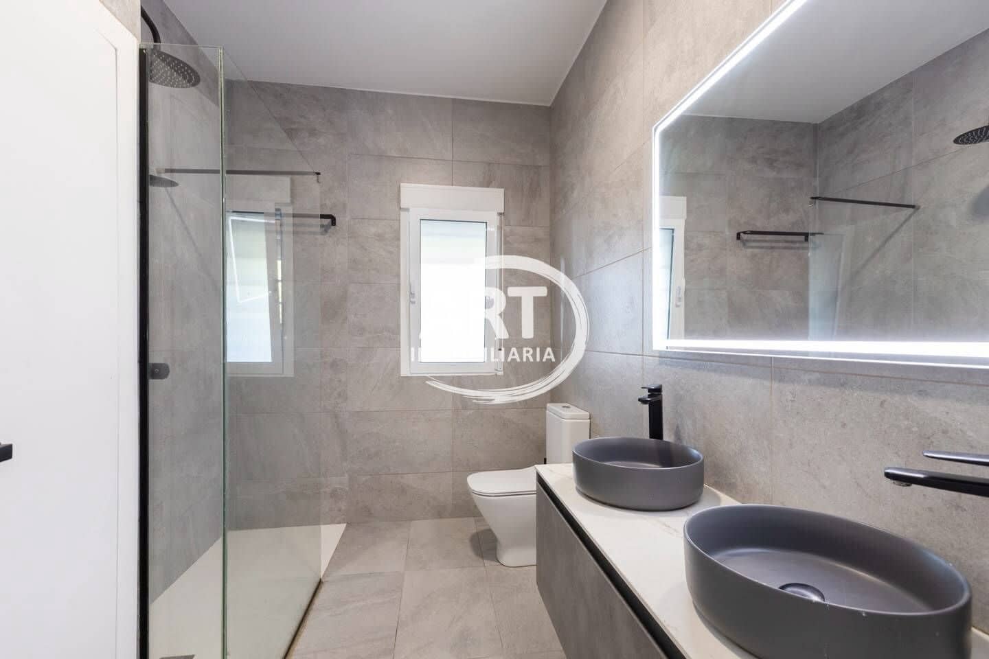 3 bedroom Villa for sale in L'Eliana with pool garage - € 585,000 (Ref: 10166072)