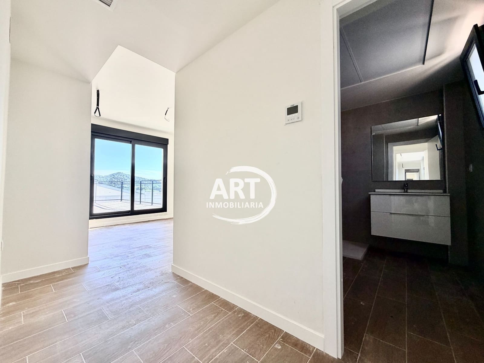 Chalet de 4 habitaciones en Náquera en venta con piscina garaje - 447.000 € (Ref: 10174343)