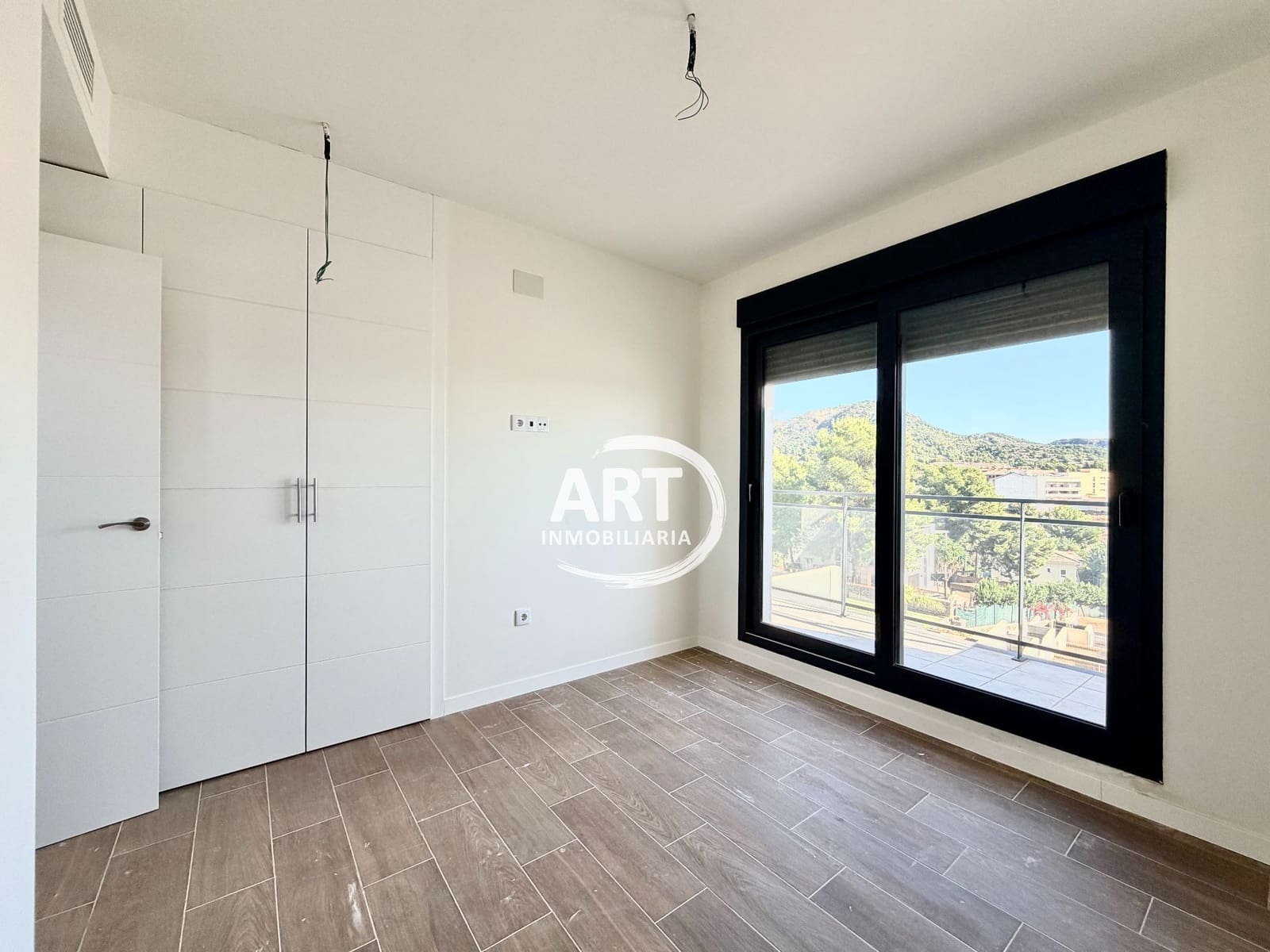 Chalet de 4 habitaciones en Náquera en venta con piscina garaje - 447.000 € (Ref: 10174343)