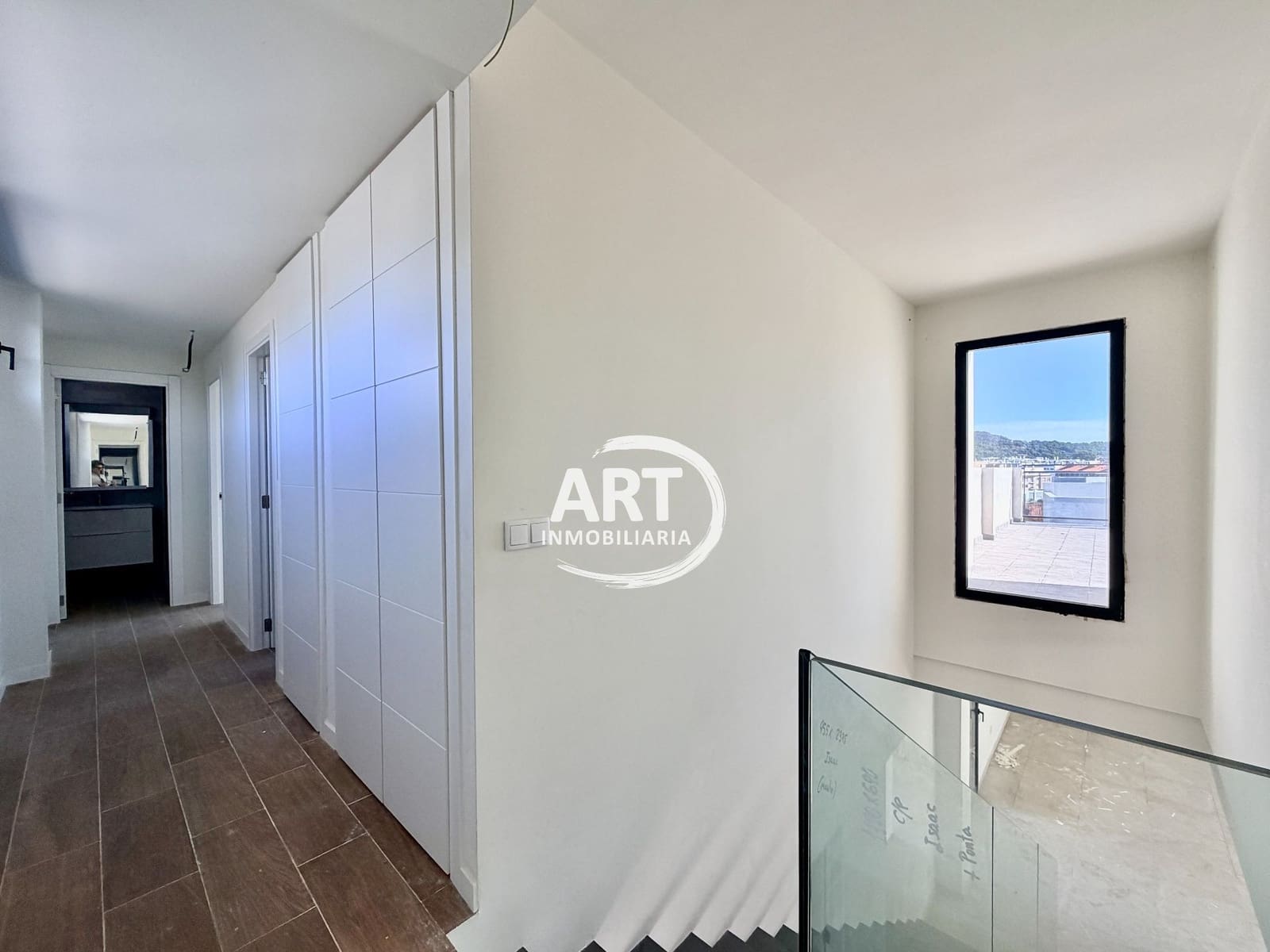 Chalet de 4 habitaciones en Náquera en venta con piscina garaje - 447.000 € (Ref: 10174343)