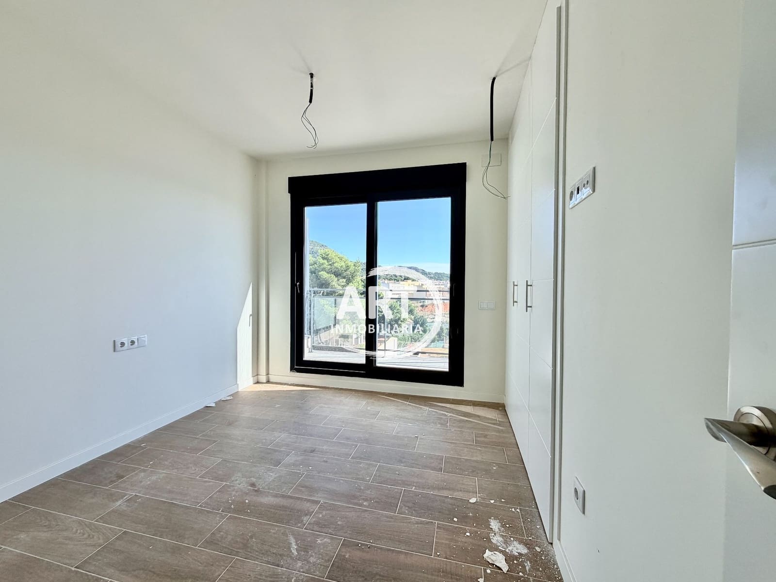Chalet de 4 habitaciones en Náquera en venta con piscina garaje - 447.000 € (Ref: 10174343)