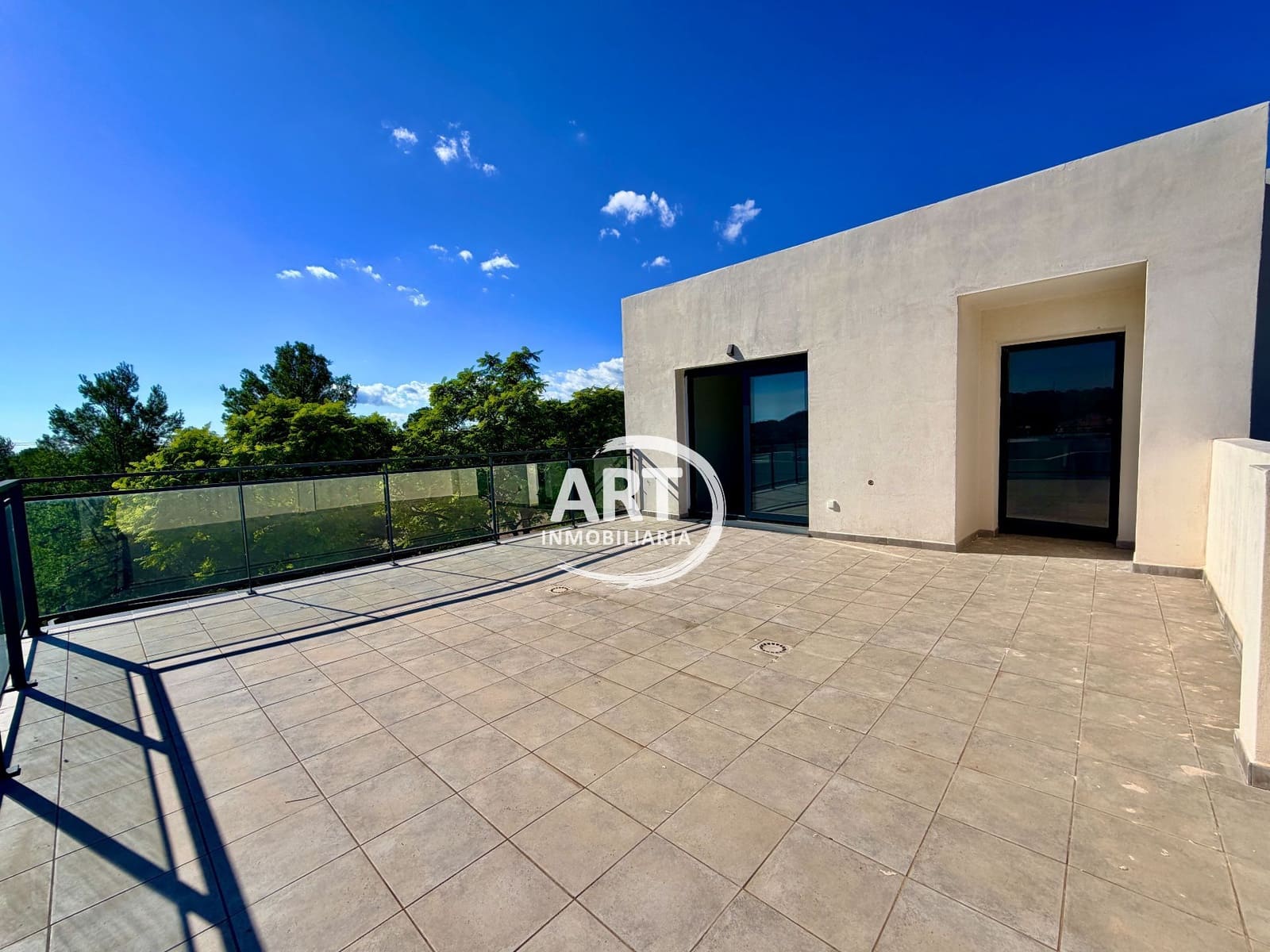 Chalet de 4 habitaciones en Náquera en venta con piscina garaje - 447.000 € (Ref: 10174343)