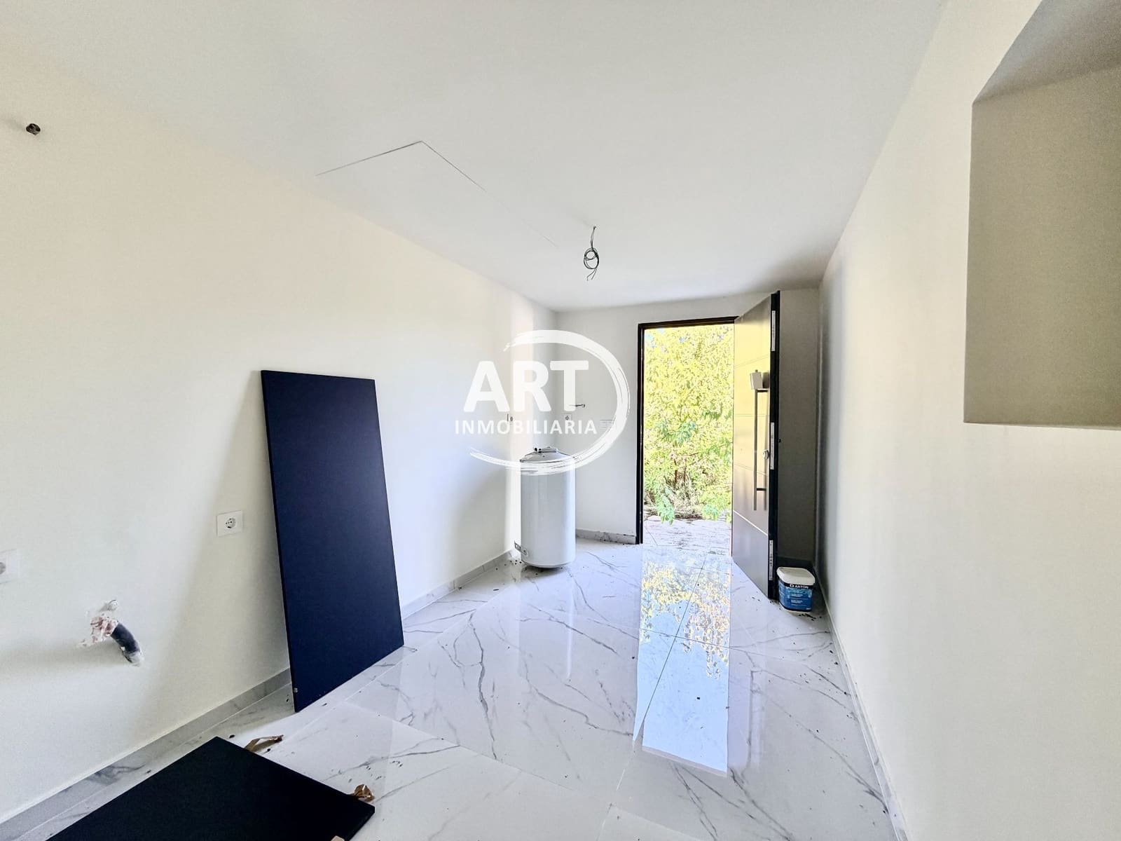 Chalet de 4 habitaciones en Náquera en venta con piscina - 650.000 € (Ref: 10174344)