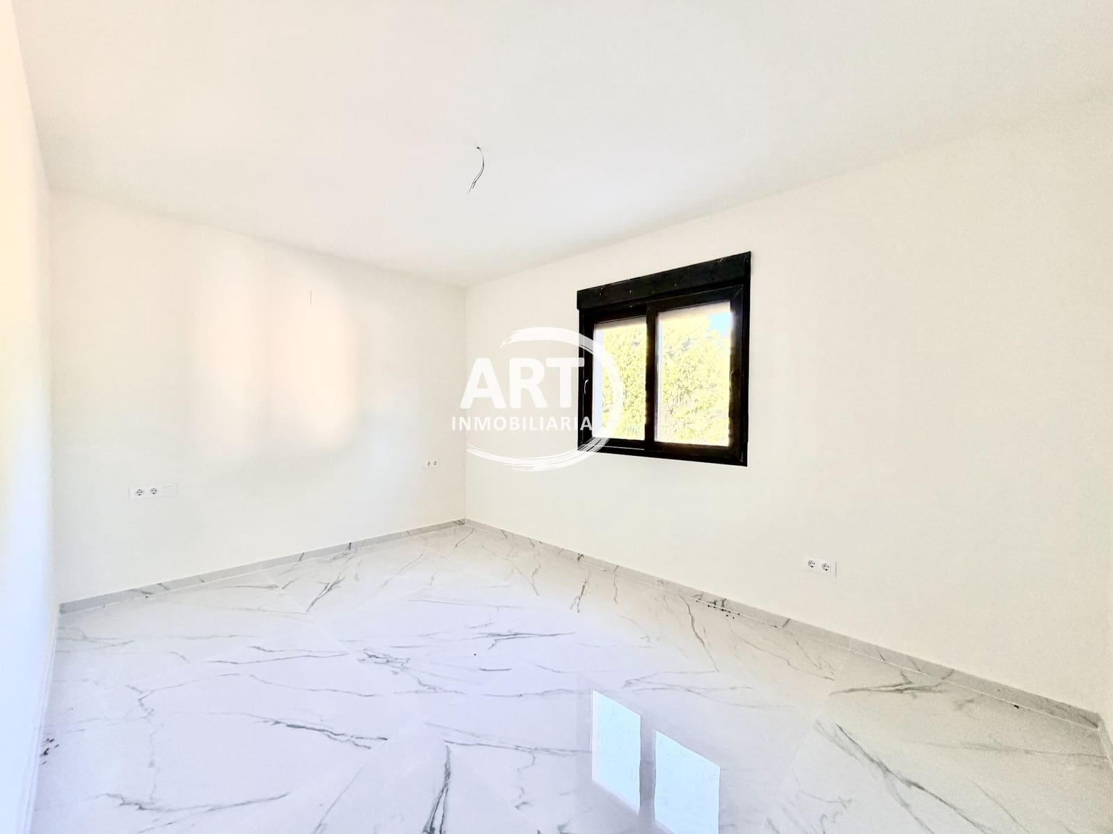 Chalet de 4 habitaciones en Náquera en venta con piscina - 650.000 € (Ref: 10174344)