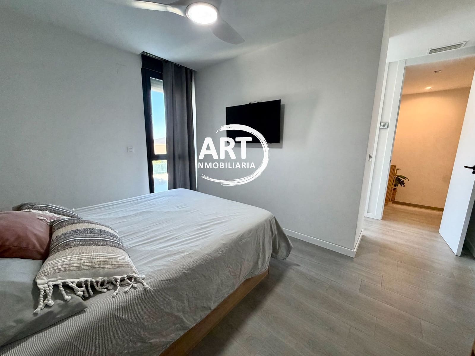 Chalet de 4 habitaciones en San Antonio de Benagéber en venta con piscina garaje - 580.000 € (Ref: 10174345)