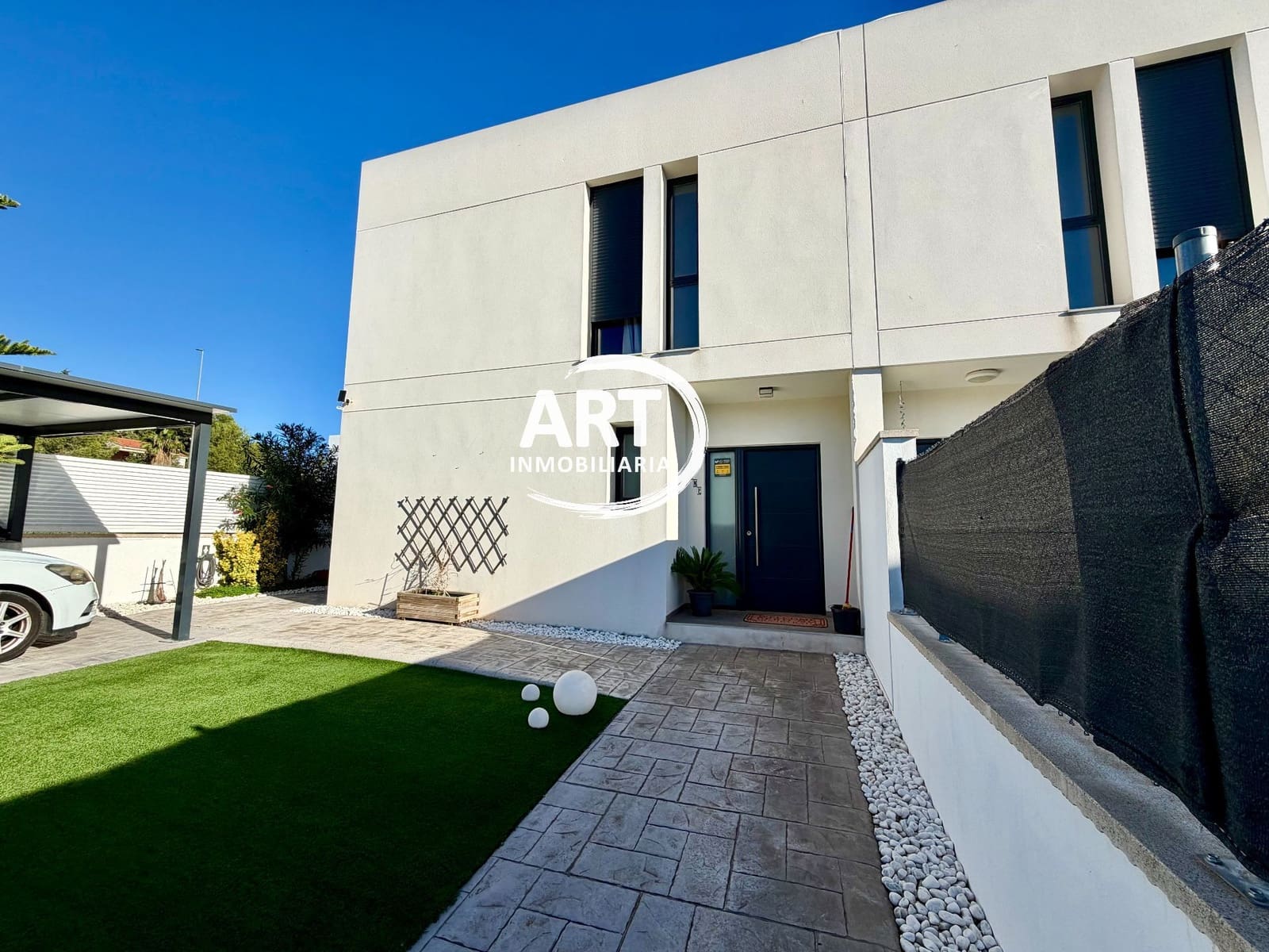 Chalet de 4 habitaciones en San Antonio de Benagéber en venta con piscina garaje - 580.000 € (Ref: 10174345)