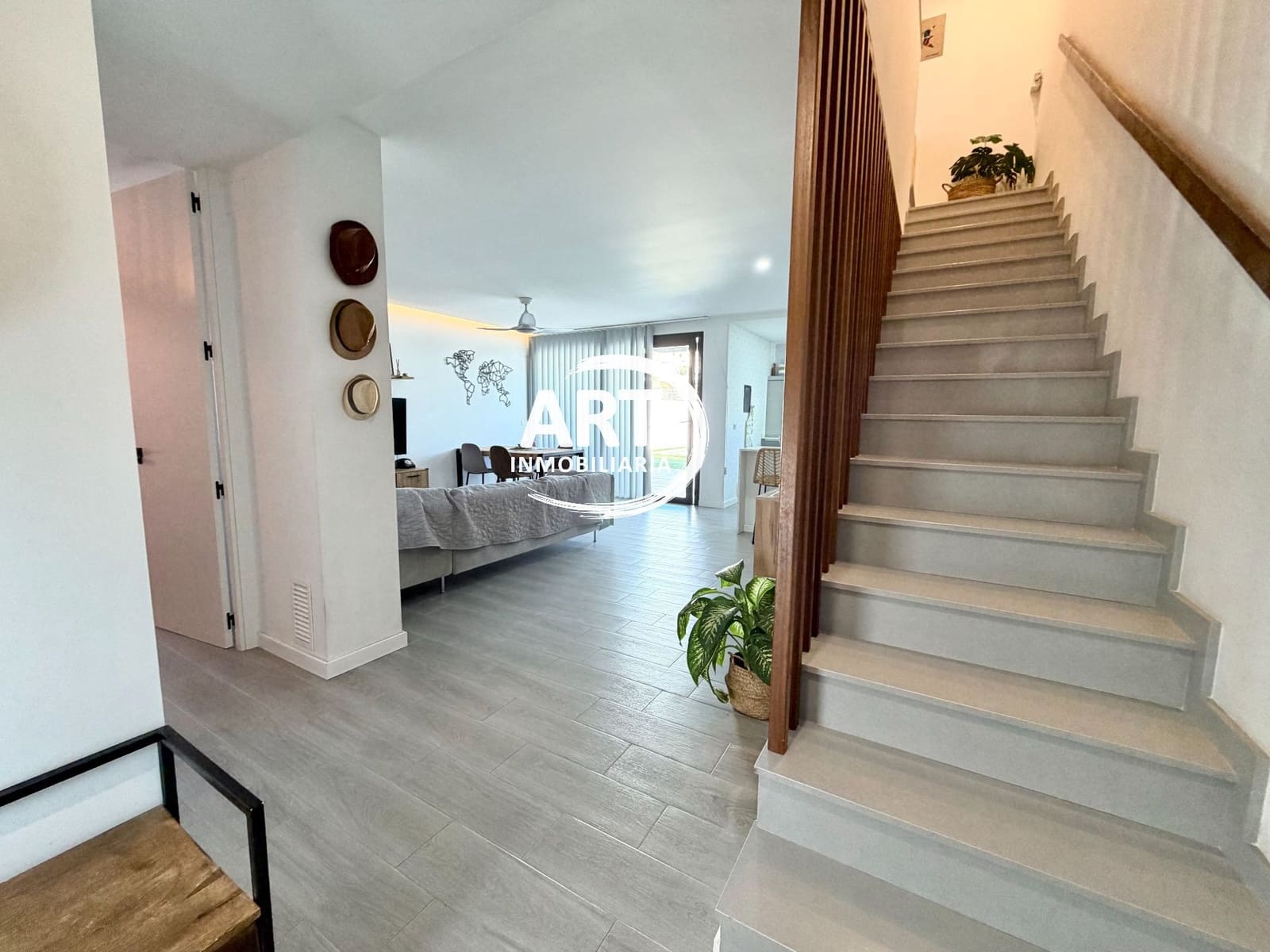 Chalet de 4 habitaciones en San Antonio de Benagéber en venta con piscina garaje - 580.000 € (Ref: 10174345)