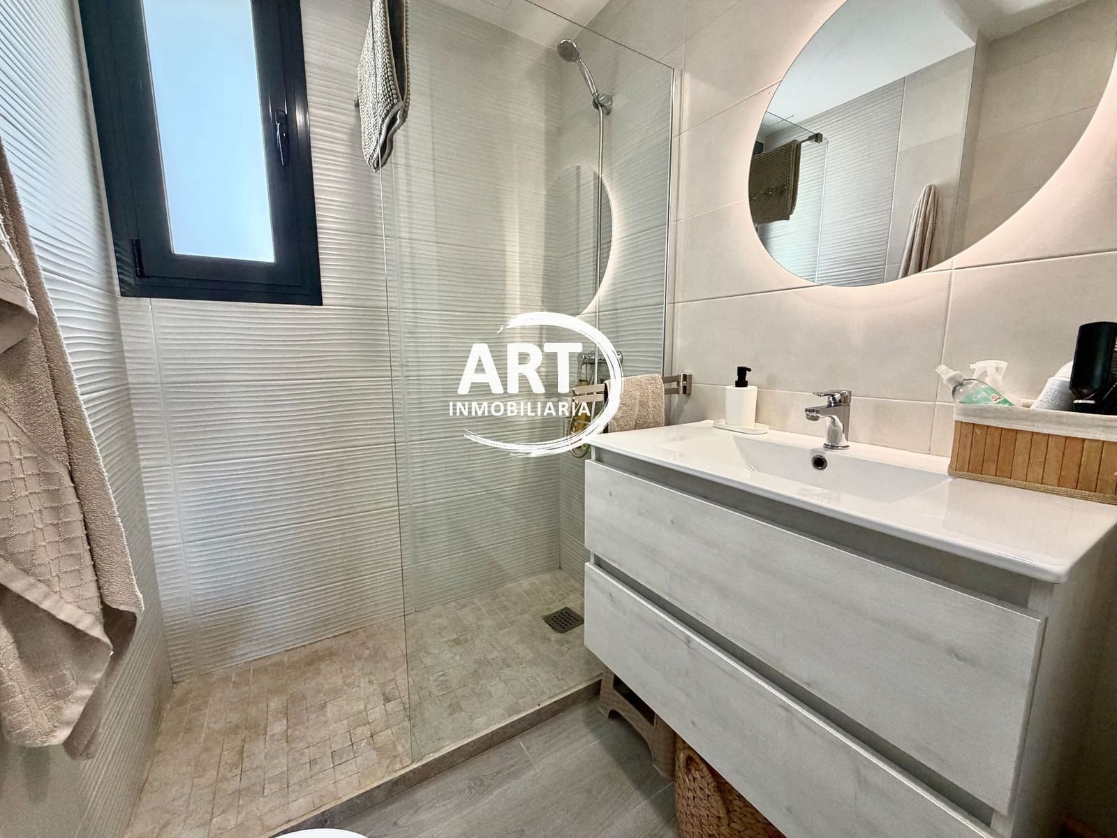 Chalet de 4 habitaciones en San Antonio de Benagéber en venta con piscina garaje - 580.000 € (Ref: 10174345)