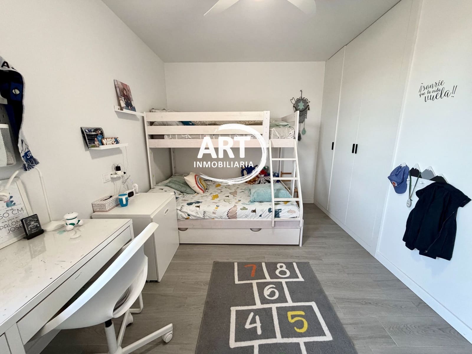 Chalet de 4 habitaciones en San Antonio de Benagéber en venta con piscina garaje - 580.000 € (Ref: 10174345)
