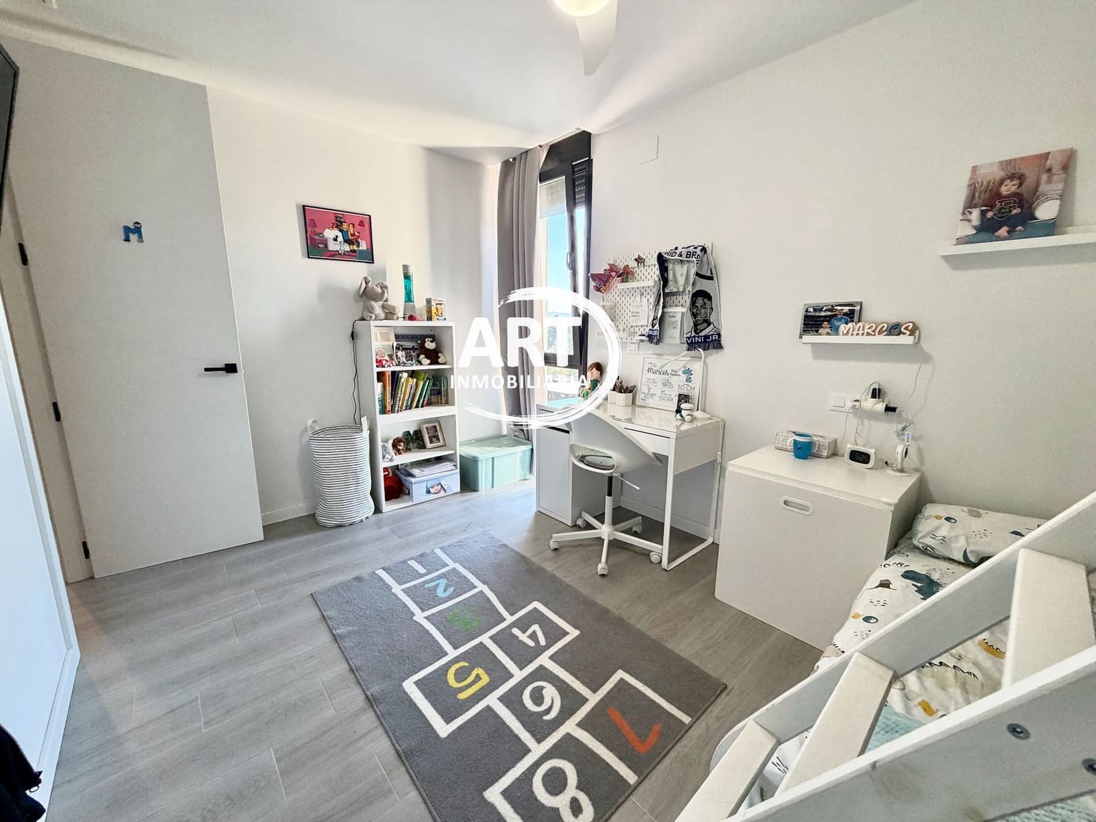 Chalet de 4 habitaciones en San Antonio de Benagéber en venta con piscina garaje - 580.000 € (Ref: 10174345)