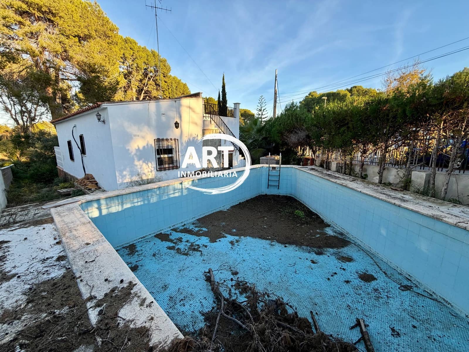 3 soverom Villa til salgs i L'Eliana med svømmebasseng garasje - € 419 000 (Ref: 10184182)