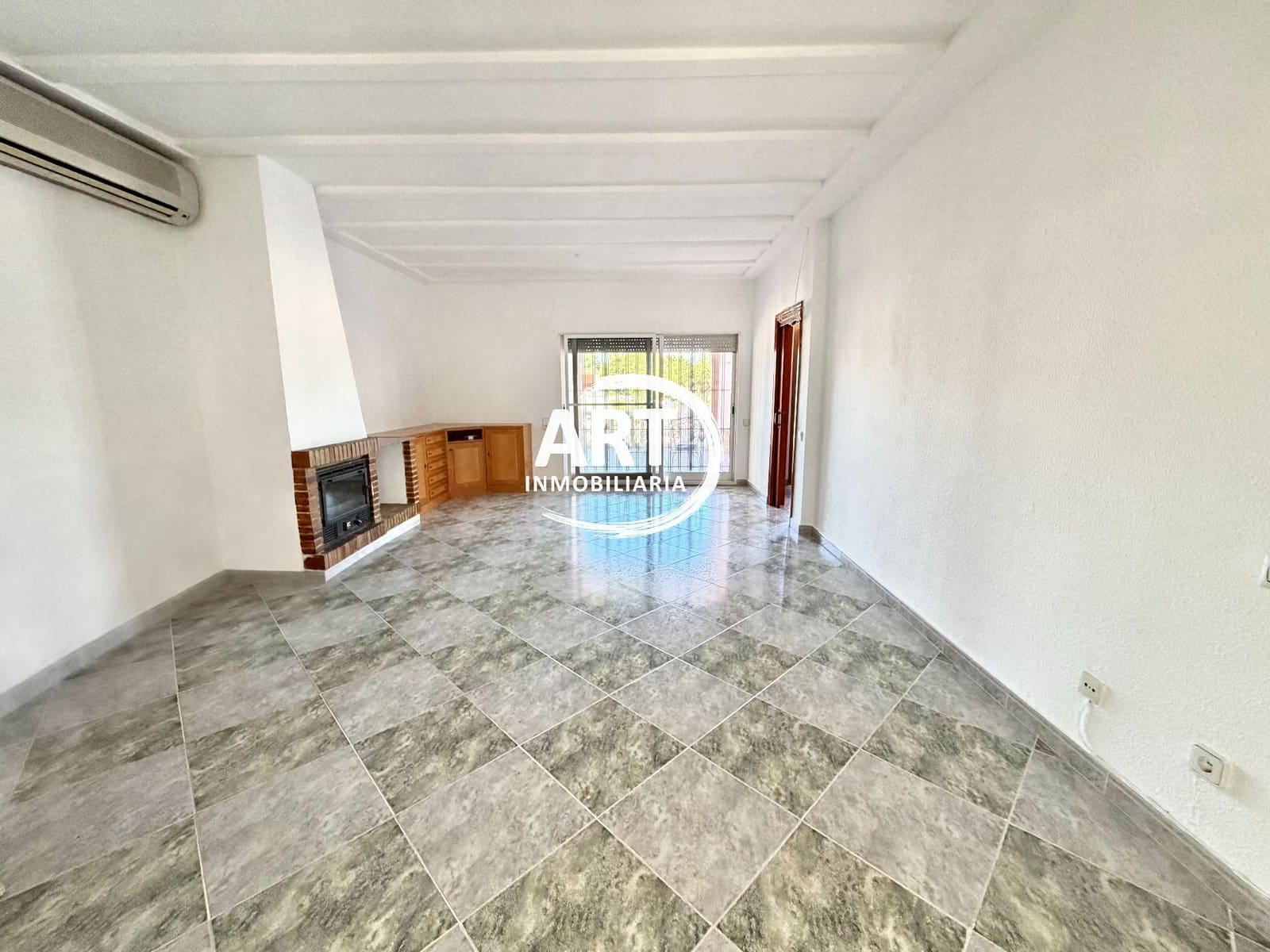 4 slaapkamer Villa te koop in San Antonio de Benageber met zwembad garage - € 550.000 (Ref: 10184183)