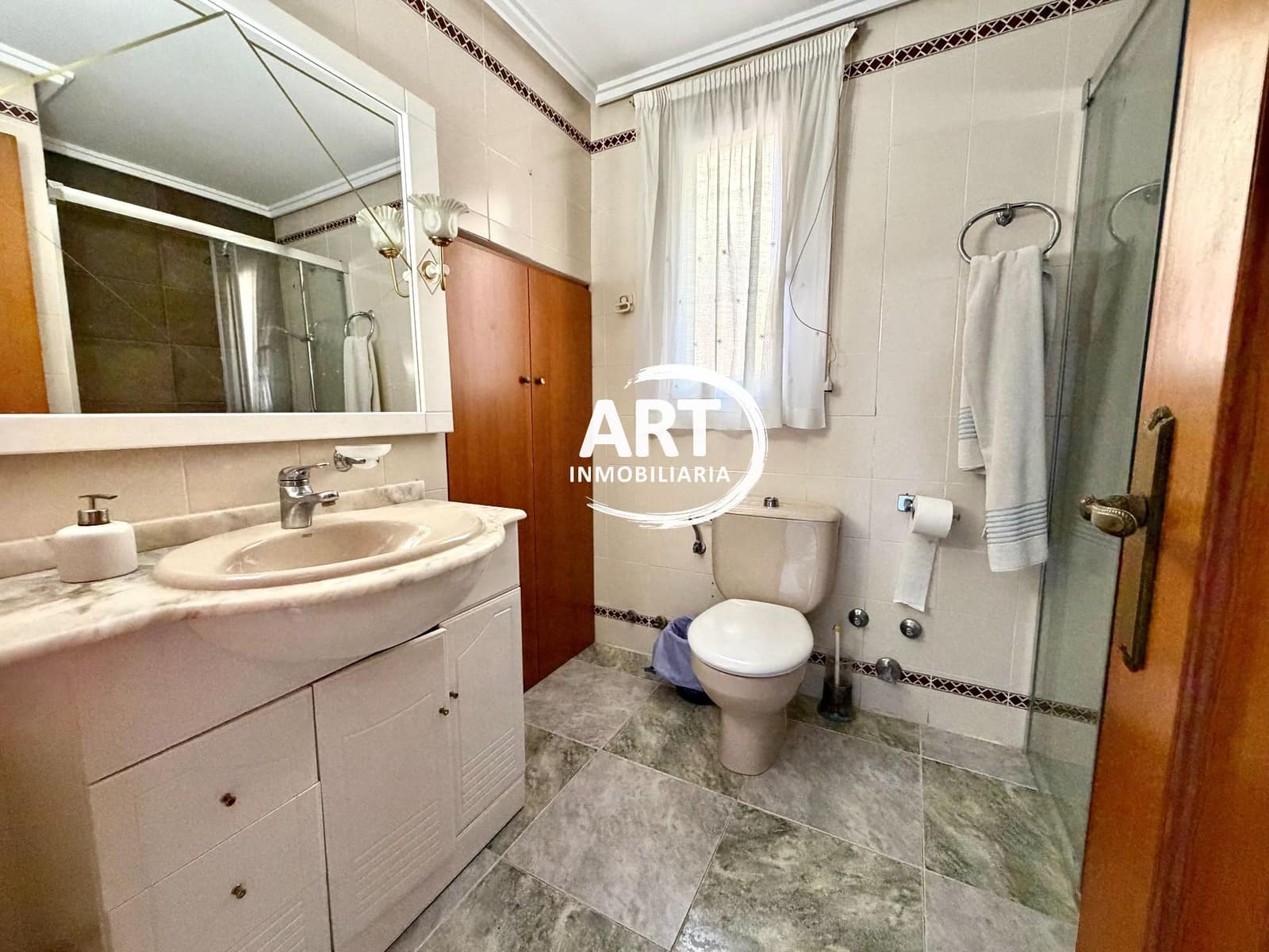 4 slaapkamer Villa te koop in San Antonio de Benageber met zwembad garage - € 550.000 (Ref: 10184183)