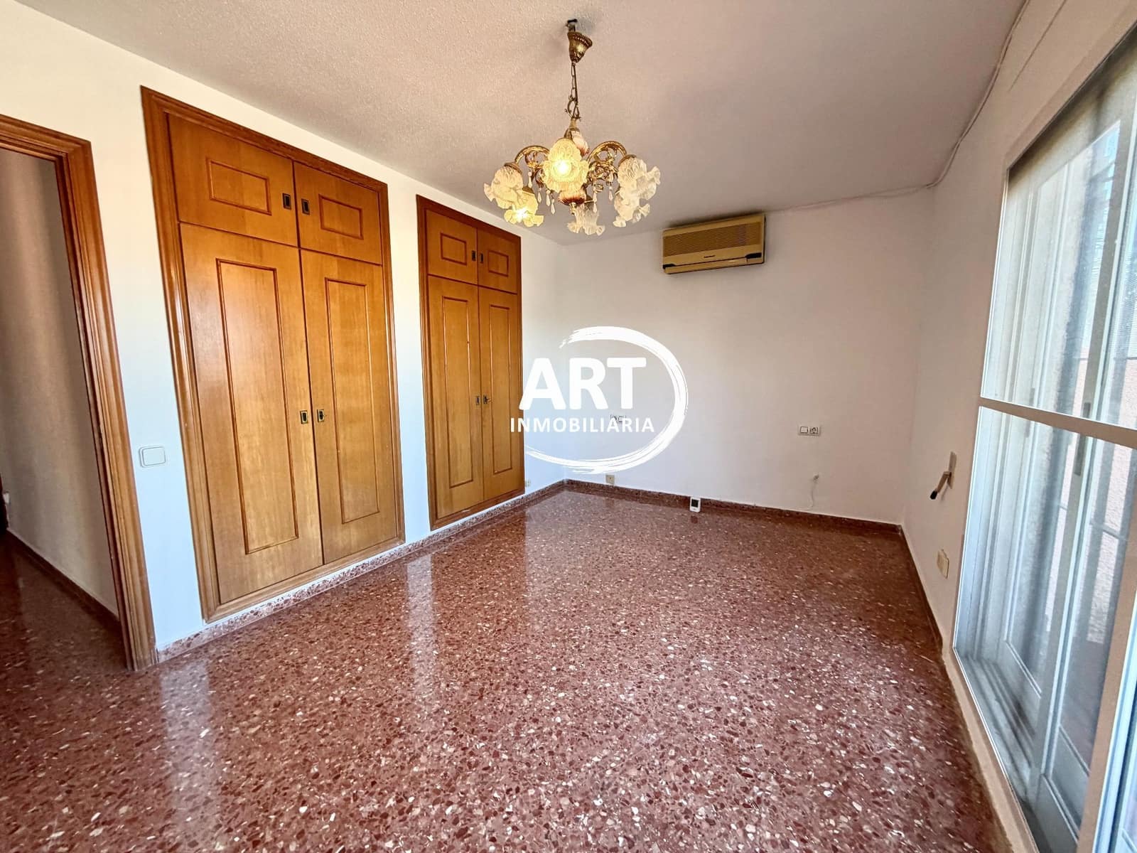 4 slaapkamer Villa te koop in San Antonio de Benageber met zwembad garage - € 550.000 (Ref: 10184183)