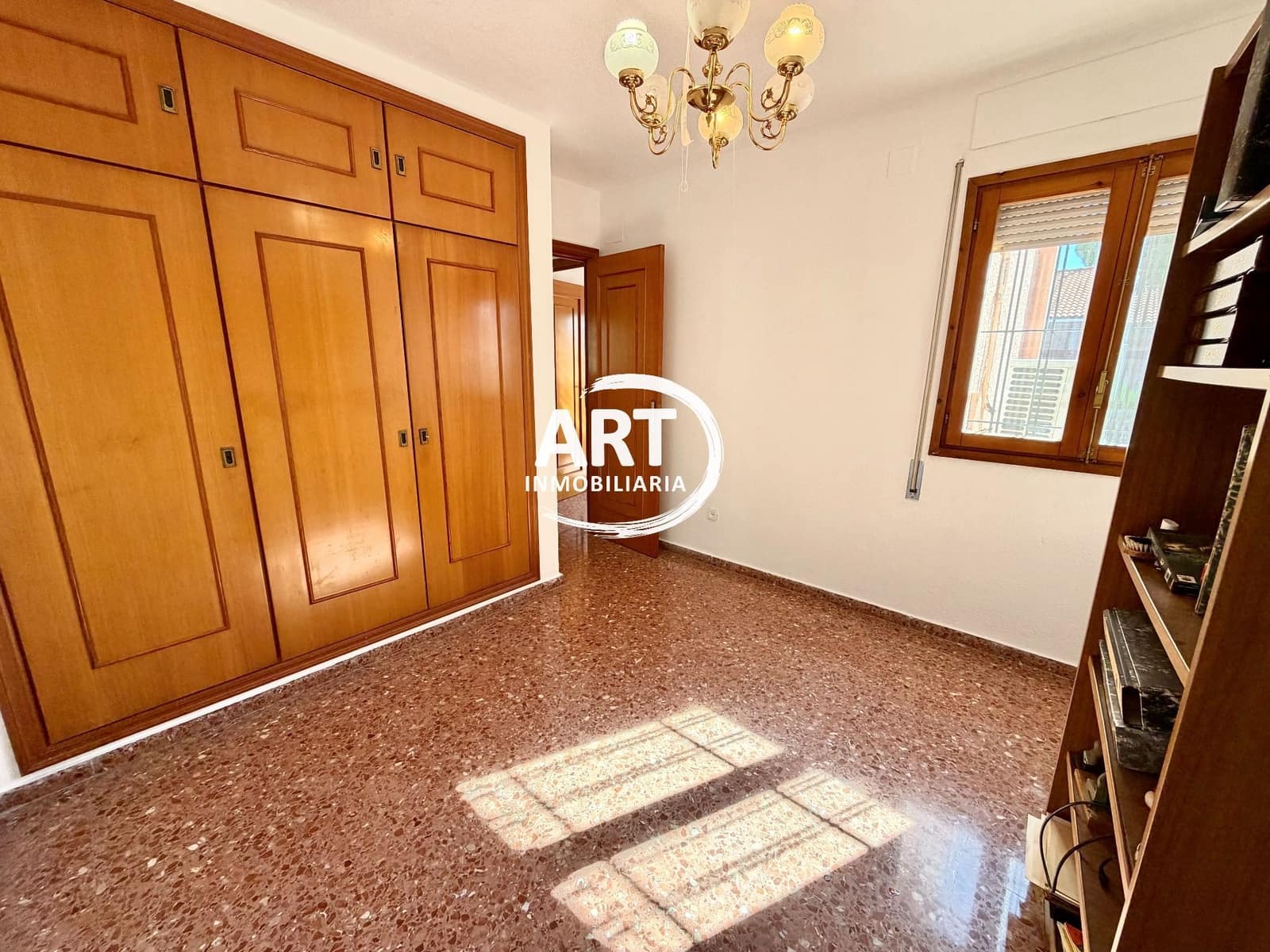 4 slaapkamer Villa te koop in San Antonio de Benageber met zwembad garage - € 550.000 (Ref: 10184183)