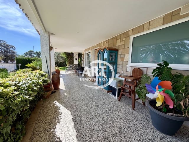 5 slaapkamer Villa te koop in L'Eliana met zwembad garage - € 725.000 (Ref: 10184184)