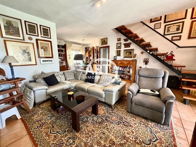 5 slaapkamer Villa te koop in L'Eliana met zwembad garage - € 725.000 (Ref: 10184184)