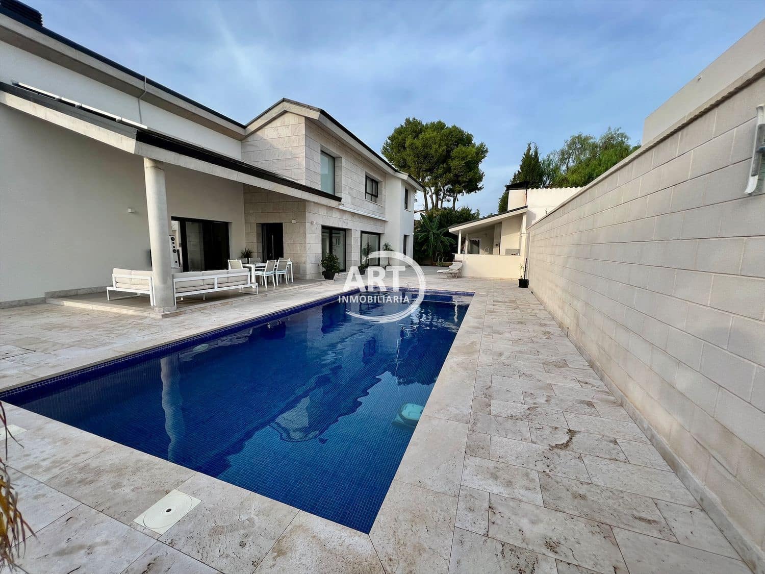 4 sypialnia Willa na sprzedaż w L'Eliana z basenem garażem - 950 000 € (Ref: 7289234)