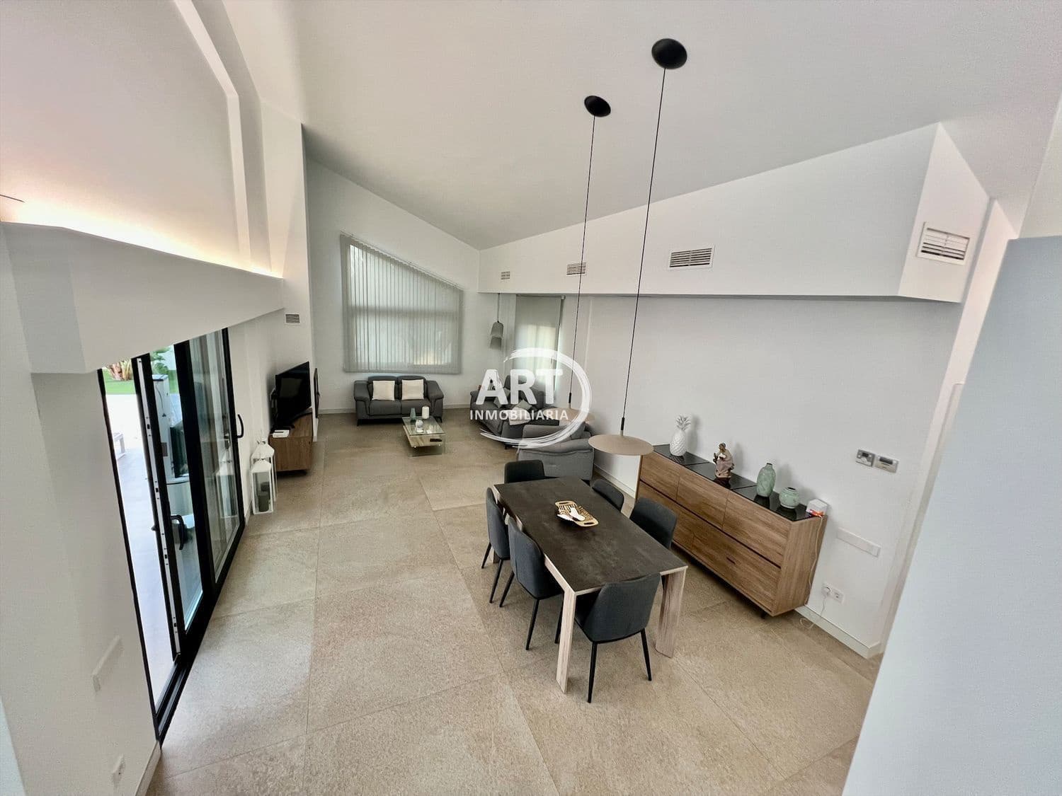 4 sypialnia Willa na sprzedaż w L'Eliana z basenem garażem - 950 000 € (Ref: 7289234)