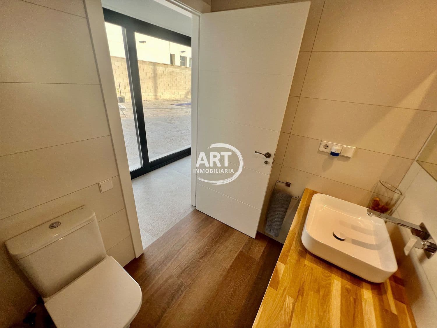 4 sypialnia Willa na sprzedaż w L'Eliana z basenem garażem - 950 000 € (Ref: 7289234)