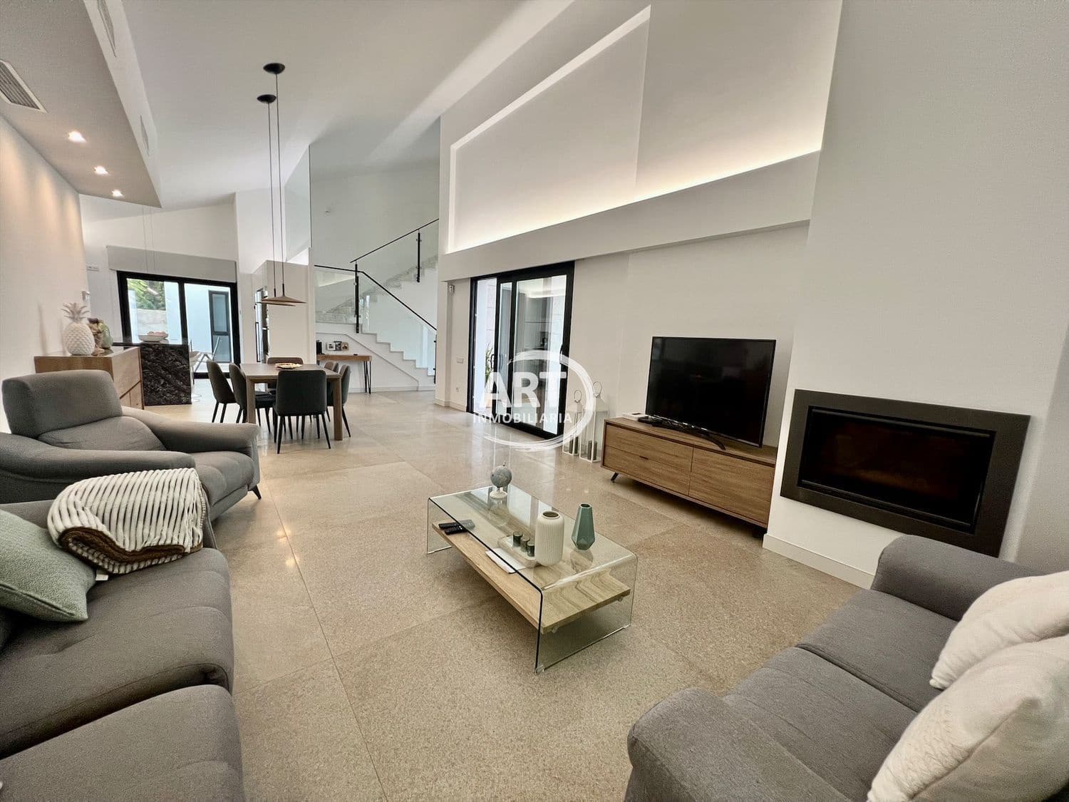 4 sypialnia Willa na sprzedaż w L'Eliana z basenem garażem - 950 000 € (Ref: 7289234)