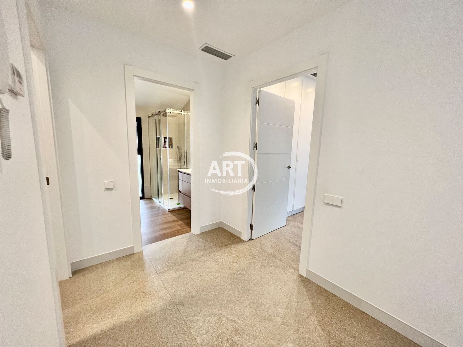 4 sypialnia Willa na sprzedaż w L'Eliana z basenem garażem - 950 000 € (Ref: 7289234)