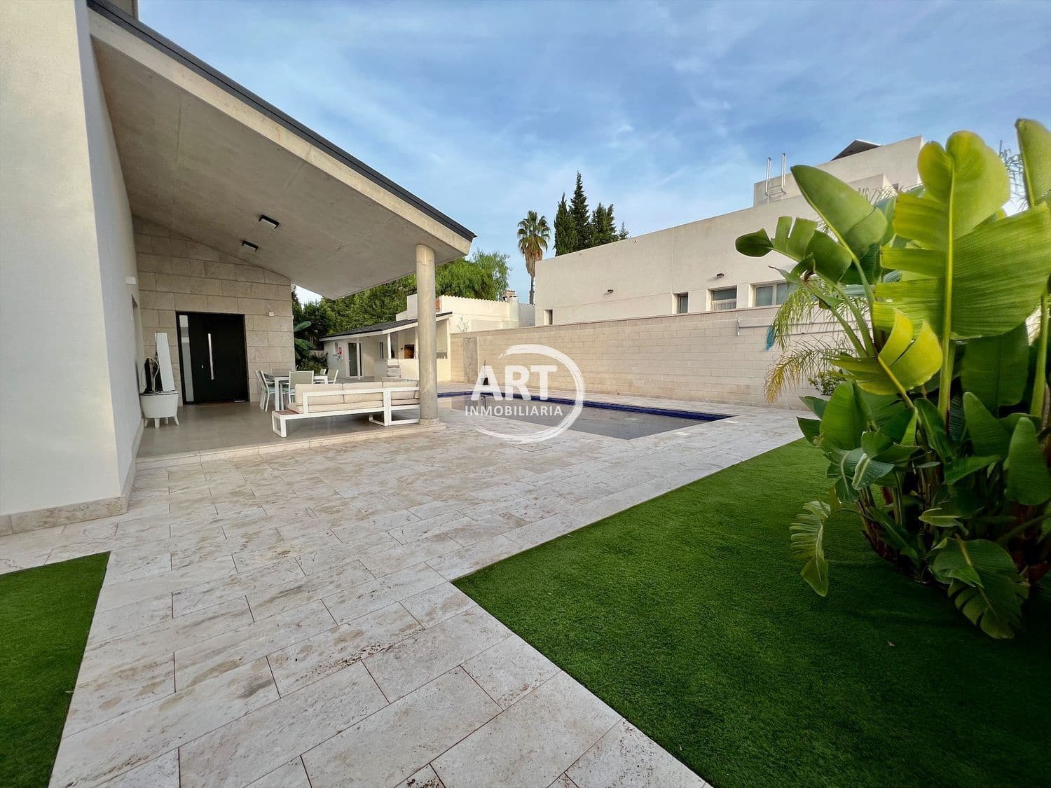 4 sypialnia Willa na sprzedaż w L'Eliana z basenem garażem - 950 000 € (Ref: 7289234)