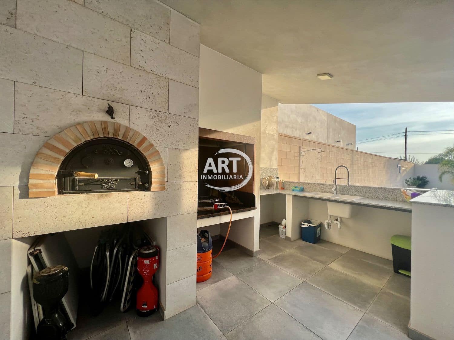 4 sypialnia Willa na sprzedaż w L'Eliana z basenem garażem - 950 000 € (Ref: 7289234)