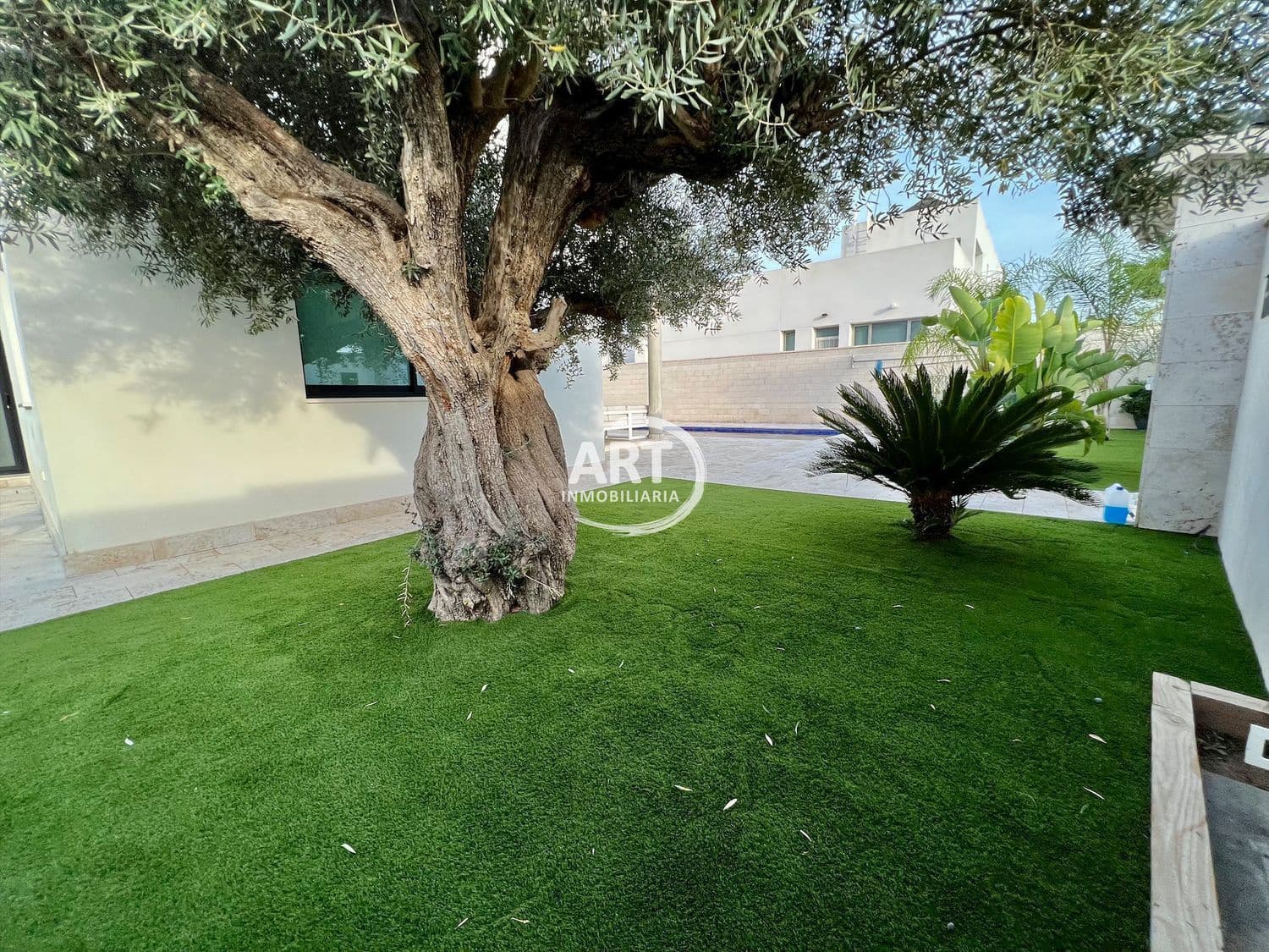 4 sypialnia Willa na sprzedaż w L'Eliana z basenem garażem - 950 000 € (Ref: 7289234)