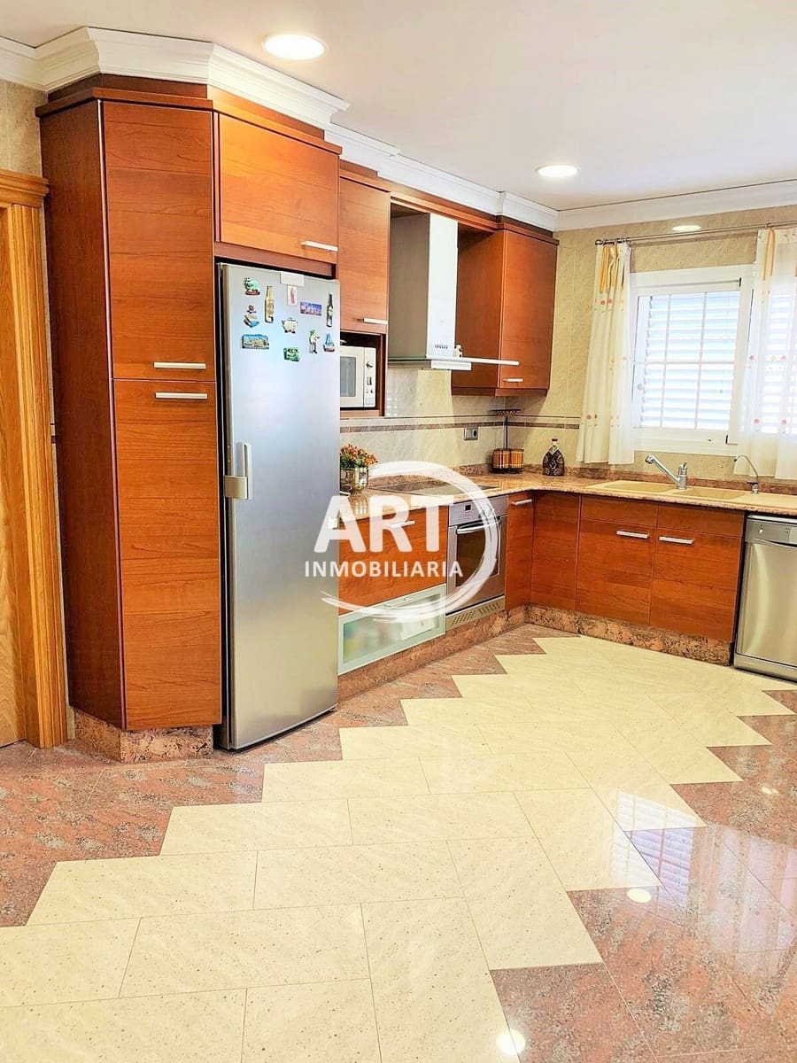 6 soveværelse Villa til salg i Benaguasil med swimmingpool garage - € 825.000 (Ref: 7289235)