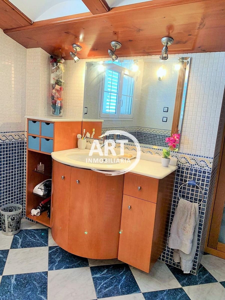 6 soveværelse Villa til salg i Benaguasil med swimmingpool garage - € 825.000 (Ref: 7289235)