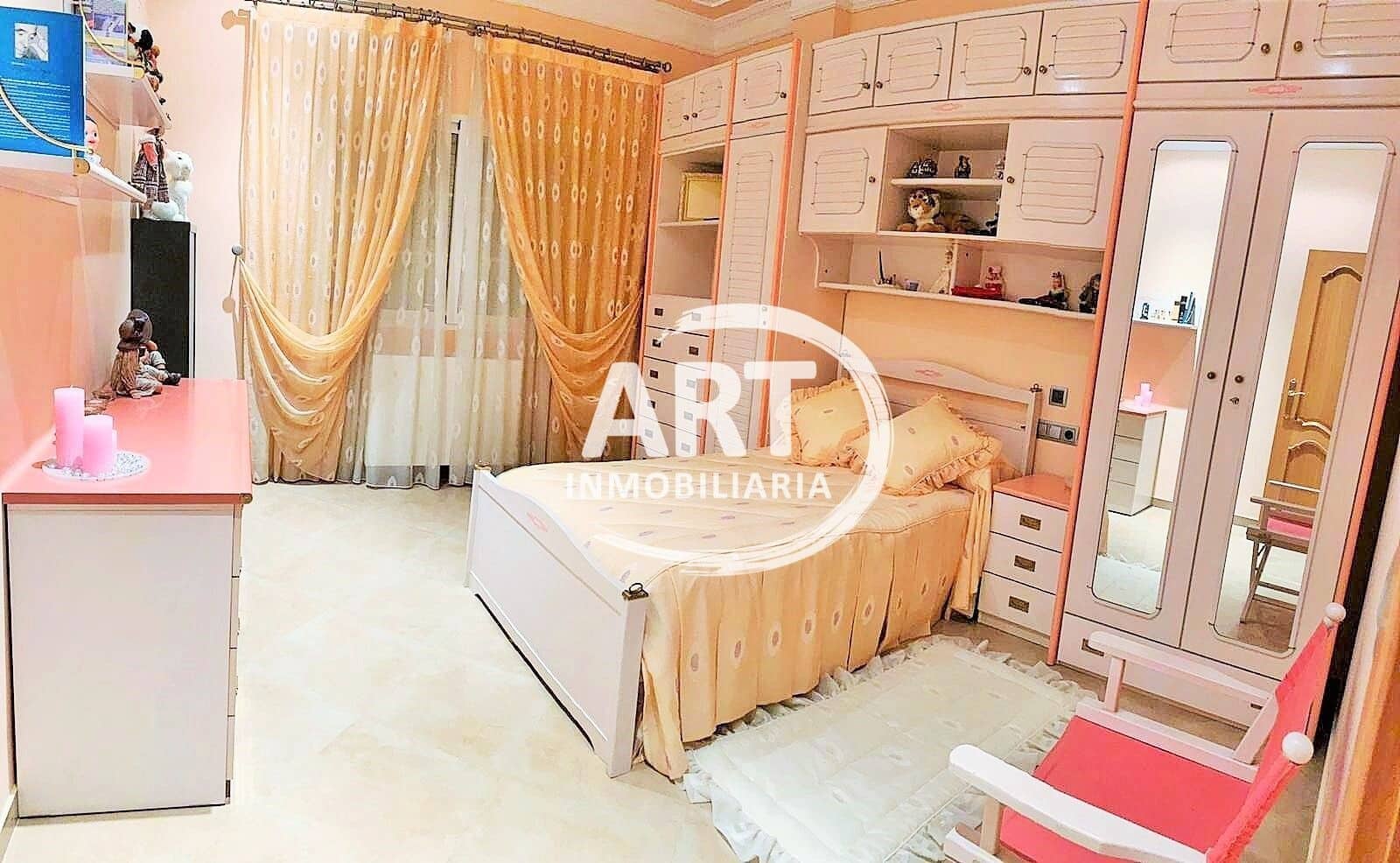 6 soveværelse Villa til salg i Benaguasil med swimmingpool garage - € 825.000 (Ref: 7289235)