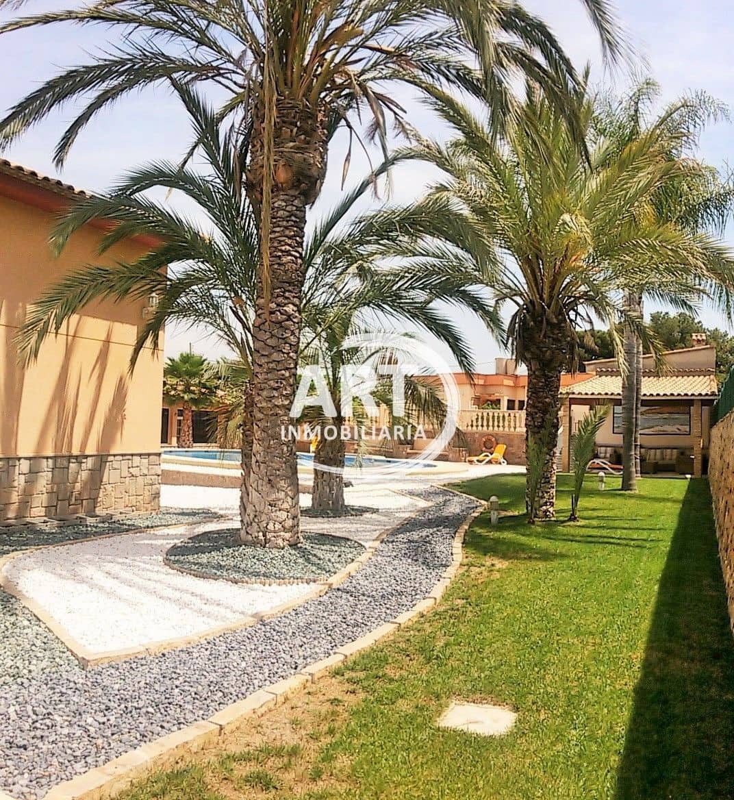 6 soveværelse Villa til salg i Benaguasil med swimmingpool garage - € 825.000 (Ref: 7289235)