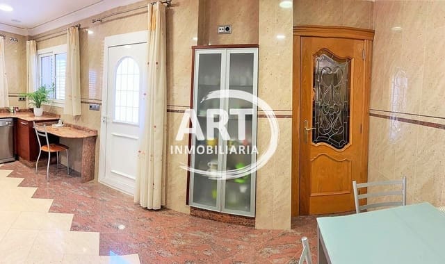 6 bedroom Villa for sale in Benaguasil with pool garage - € 825,000 (Ref: 7289235)