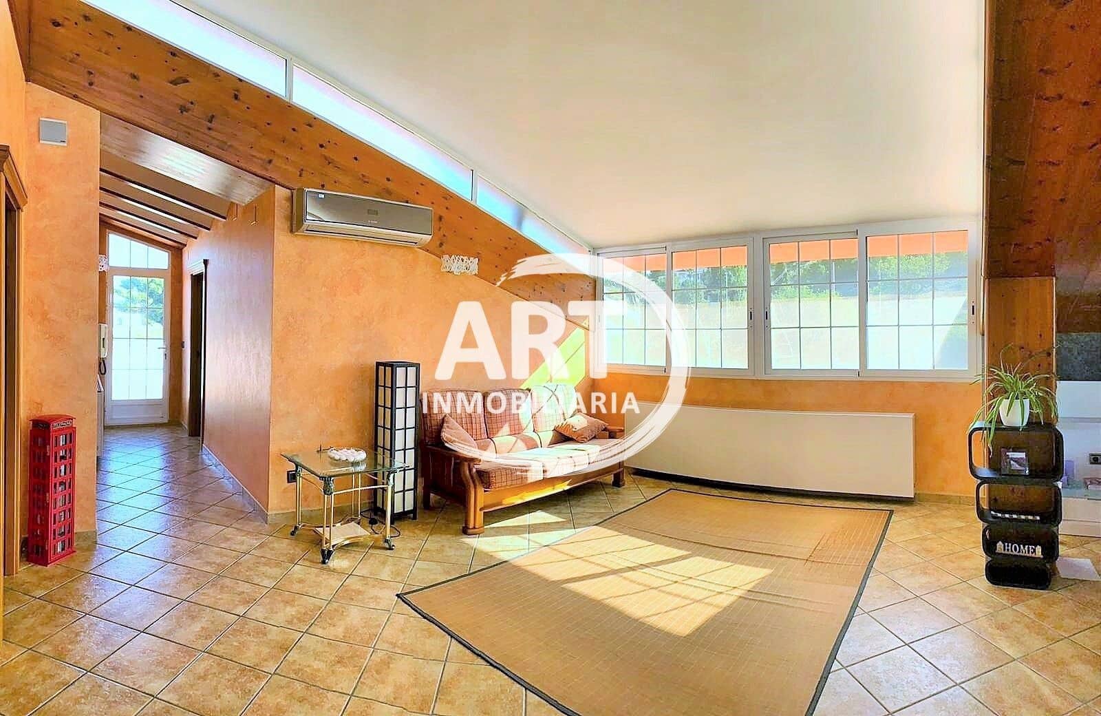 6 soveværelse Villa til salg i Benaguasil med swimmingpool garage - € 825.000 (Ref: 7289235)