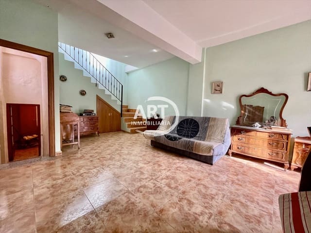 Chalet de 5 habitaciones en Llíria en venta - 134.000 € (Ref: 7289302)