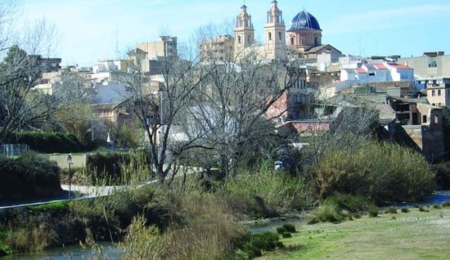 Tomt till salu i Riba-roja de Túria - 220 000 € (Ref: 7685958)